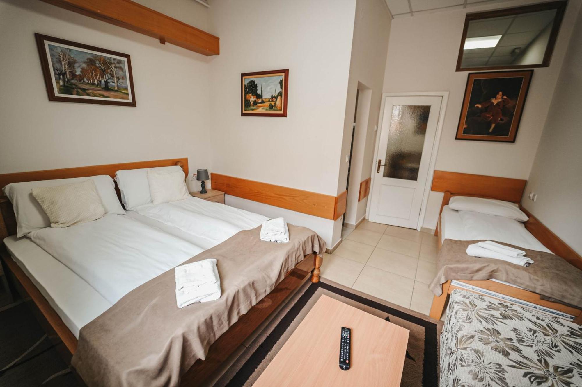 B&B Passage Sremska Mitrovica Eksteriør bilde