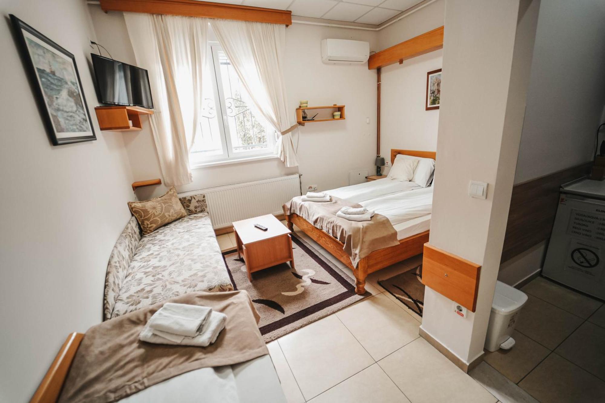B&B Passage Sremska Mitrovica Eksteriør bilde