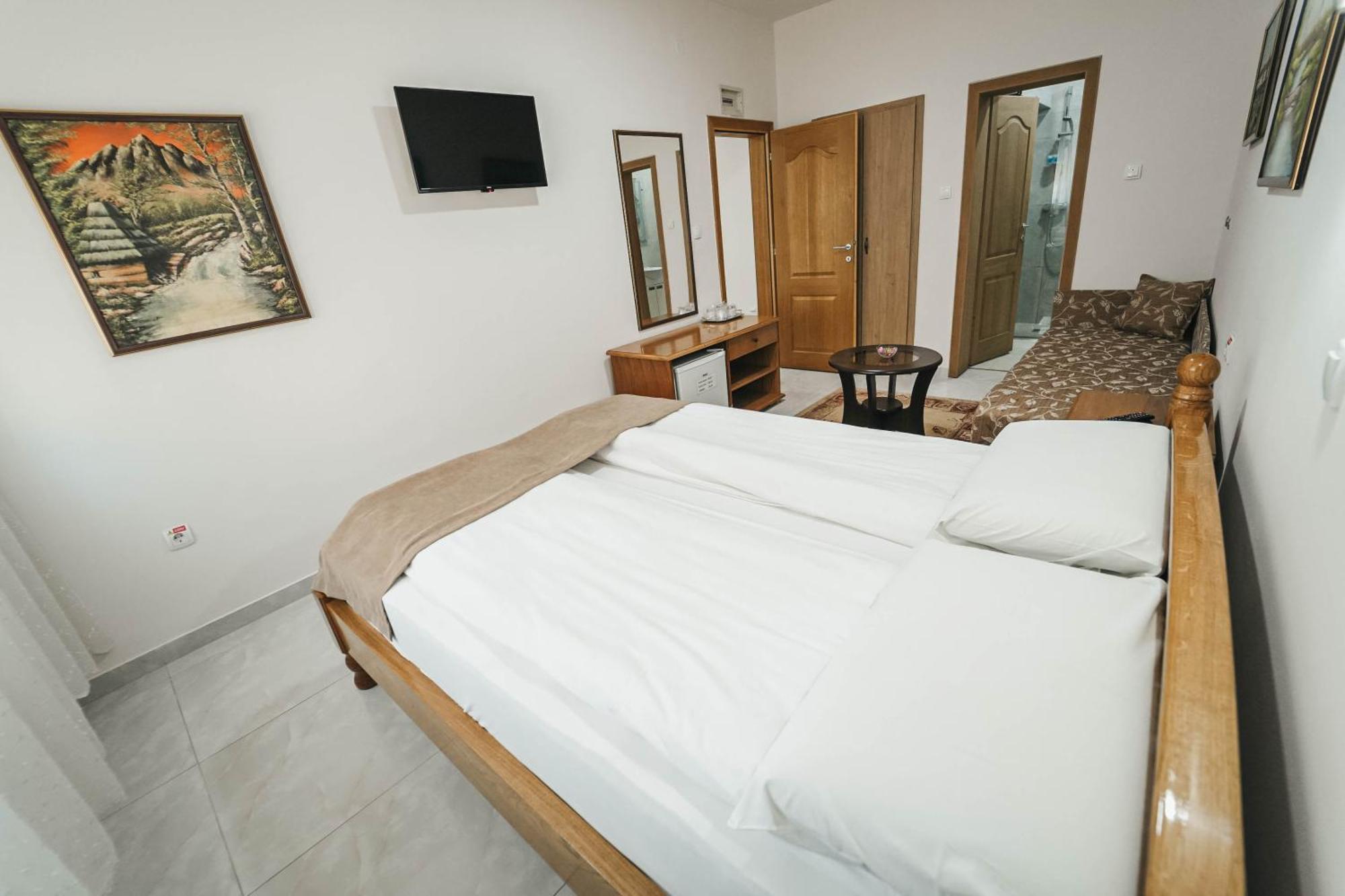 B&B Passage Sremska Mitrovica Eksteriør bilde