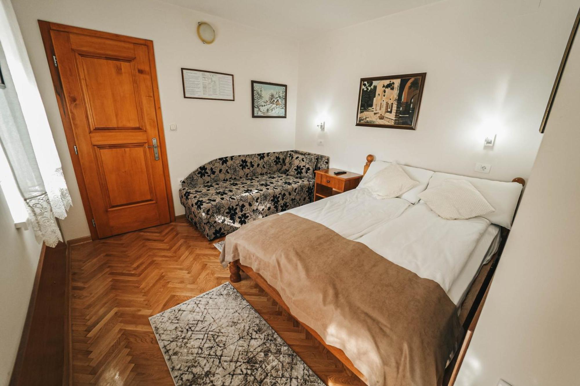 B&B Passage Sremska Mitrovica Eksteriør bilde