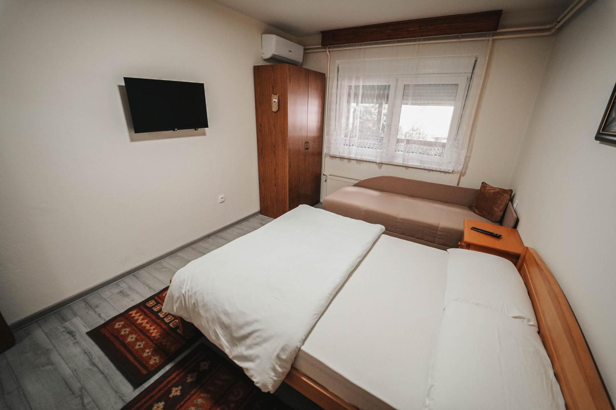 B&B Passage Sremska Mitrovica Eksteriør bilde